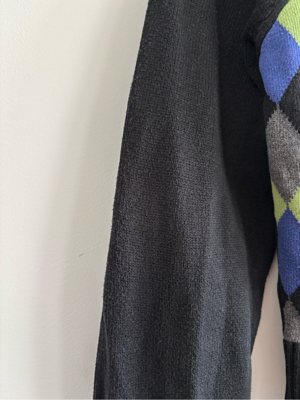 Y2K Argyle V-Neck Cardigan Sweater with Blue & Green Diamonds - Picture 5 of 12